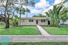 F10477379 - 828 Johnson St, Hollywood, FL 33019