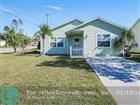 F10480313 - 1600 SW 3rd Ct, Vero Beach, FL 32962