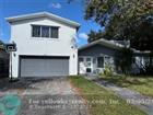 F10484634 - 2555 NE 202nd St, Miami, FL 33180