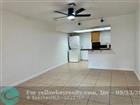 F10455405 - 4270 NW 21st Ave Apt 2, Oakland Park, FL 33309