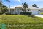 F10478531 - 1055 18th St, Vero Beach, FL 32962